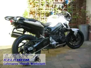 BMW F800R mit Wunderlich Sitzbank