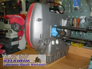 Der fertige BMW R100RS Rumpfmotor auf der Werkbank