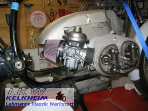 Ovaler K&N Luftfilter an dem BMW R100RS Motor