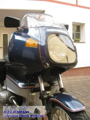 BMW R100RS, kleine Beschädigung an der Verkleidung