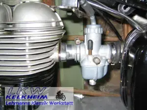 BMW R26 mit R50/5 Vergaser