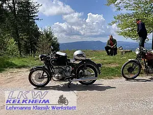 Mit der BMW R50/2 am Schauinsland beim Ariel Treffen 2023