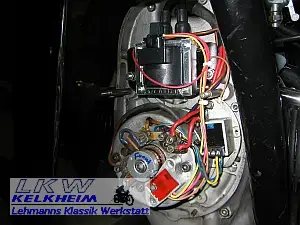 Die elektronische Zündung der BMW R50/2 von vorne