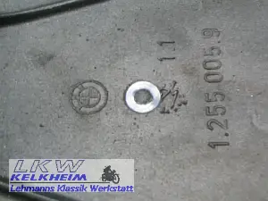 BMW R75/5 Stirndeckel mit Schleifspur