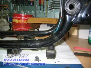 BMW R90S Rahmen - Bereich unter Schwingenlager