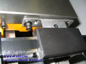 Das x-Messlineal für die Drehmaschine ist fertig montiert
