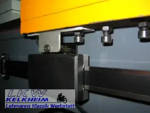 Befestigung des z-Messlineals für die Drehmaschine